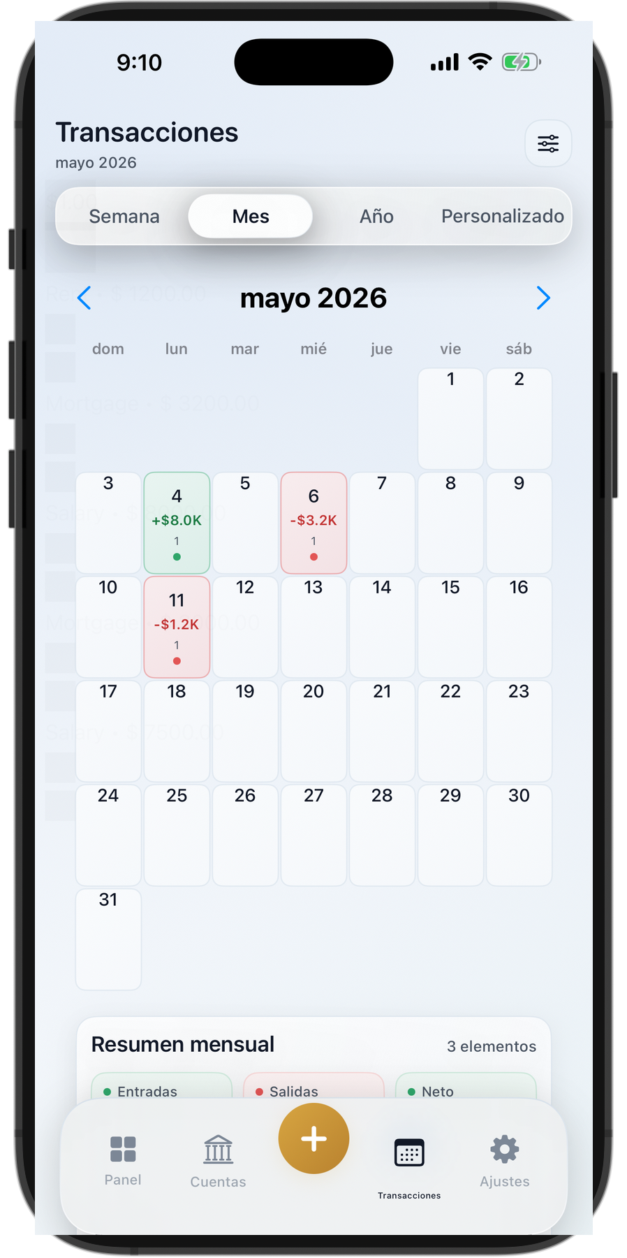 Pantalla de transacciones de Pathworth en el simulador de iPhone con actividad mensual y datos de prueba de ingresos y gastos.